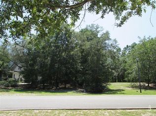 16 Fernwood Dr #L, Southport, NC 28461