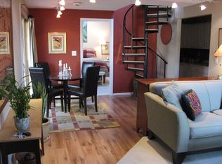 47 Mohawk Trl, Guilford, CT 06437