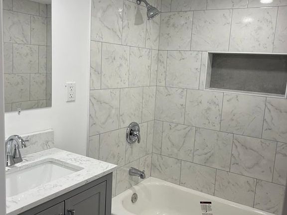 4th image of 614 N Ellwood Ave