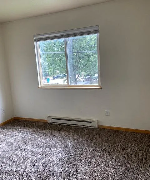 219 W Myrtle St #C — Photo 5
