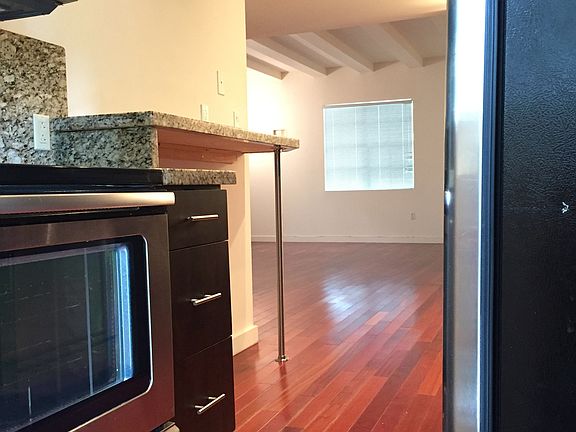 3rd image of 1438 Meridian Ave #104