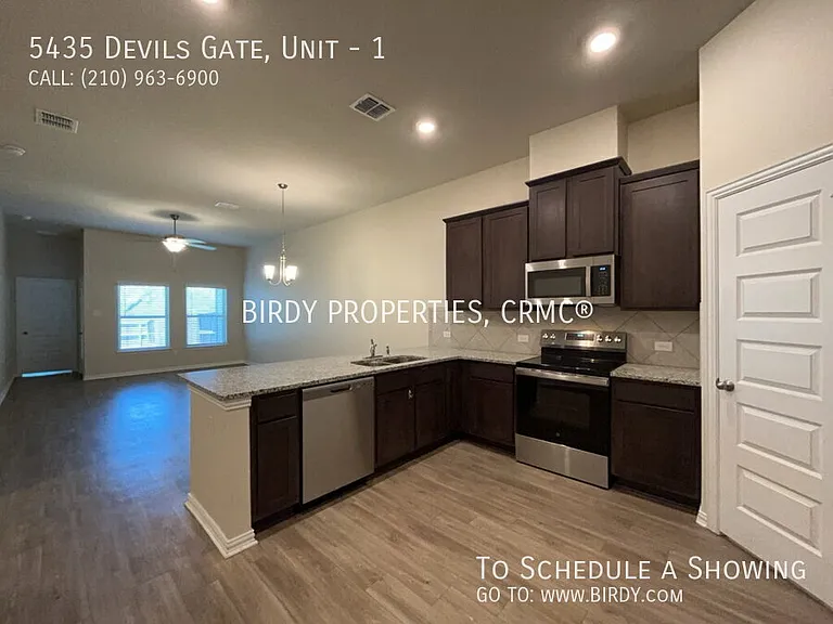 5435 Devils Gate #1 — Photo 9