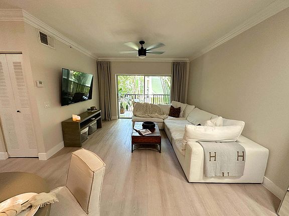 2nd image of 3214 Tuscany Way