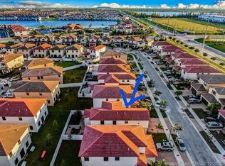 10531 W 35th Way, Hialeah, FL 33018