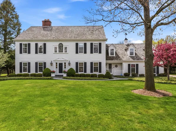 10539 N Haddonstone PLACE, Mequon, WI 53092