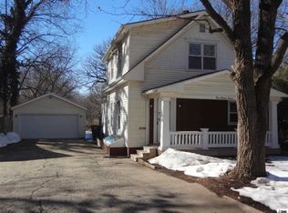 227 NW Knox Ave, Topeka, KS 66606