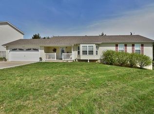 1012 Yankee Ct, Warrenton, MO 63383