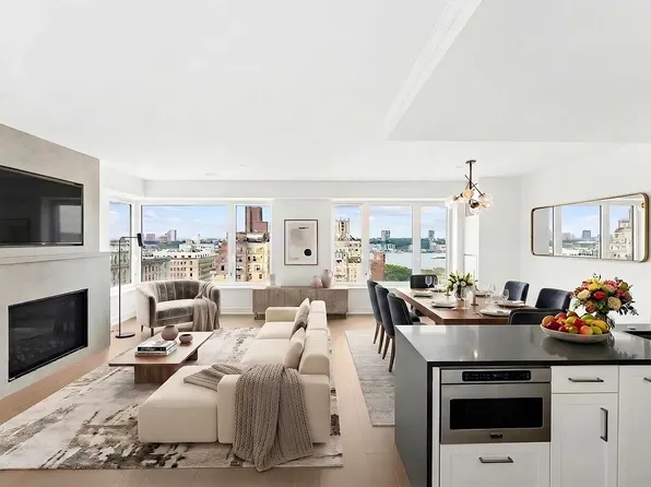 222 W 80th St Penthouse A, New York, NY 10024