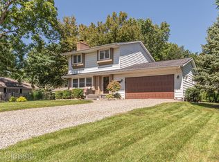 46162 Sunset St, Northville, MI 48167