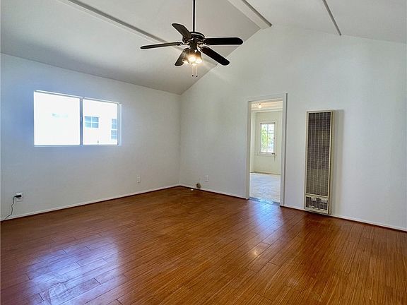 2nd image of 10334 Plainview Ave