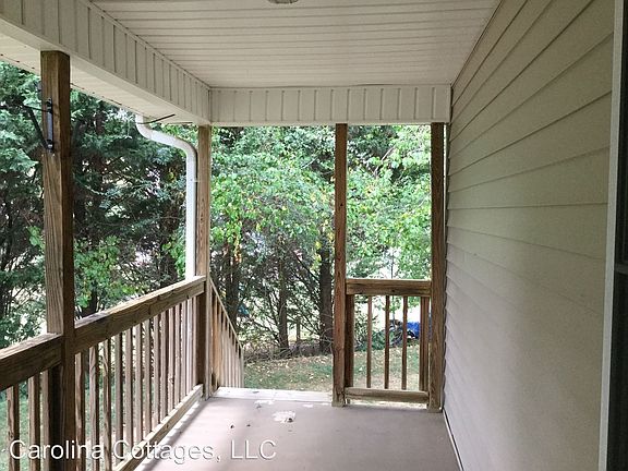 2nd image of 284 Creeks End Cir