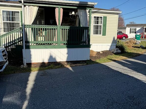 8 Trudy Cir