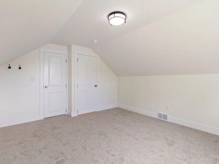 116 Winchester Dr — Photo 31