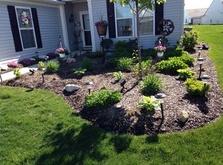 9475 Foxboro Dr, North Ridgeville, OH 44039