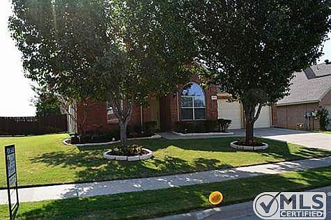 5th image of 3001 Ottawa Ln