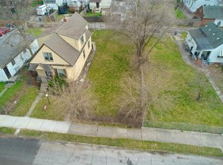 5212 Trowbridge St, Hamtramck, MI 48212