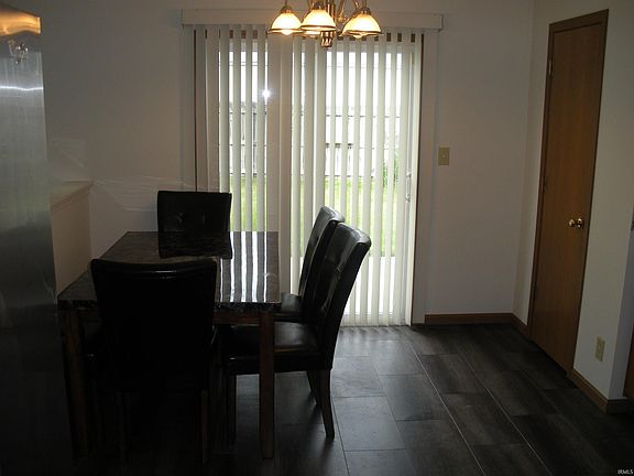 4th image of 5102 Trotter Dr