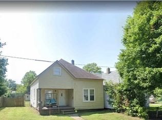 1617 Spruce St, Terre Haute, IN 47807