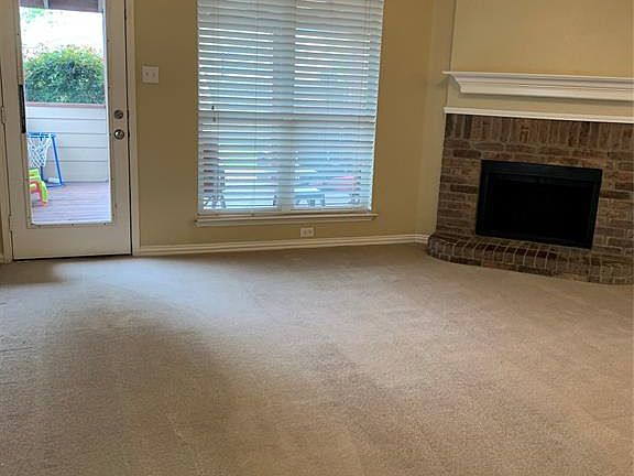 5th image of 805 Kim Ln
