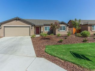 1007 Ashley Ave, Dinuba, CA 93618