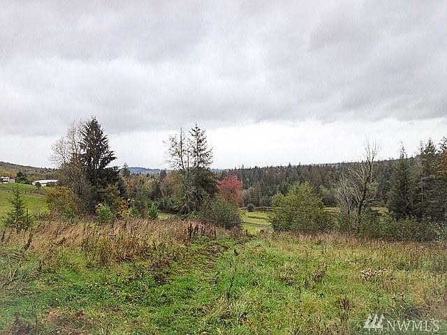 1st image of 140 Lost Creek Ln