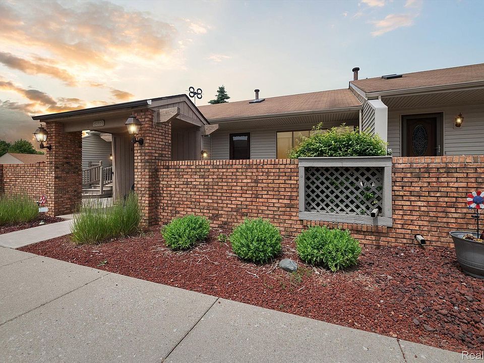 1st image of 62178 Ticonderoga Dr Unit 2