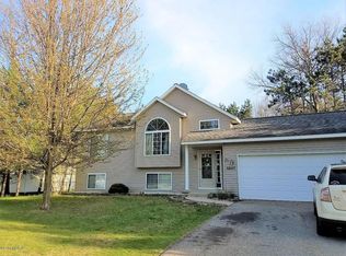 6647 Megan Ct, Muskegon, MI 49442