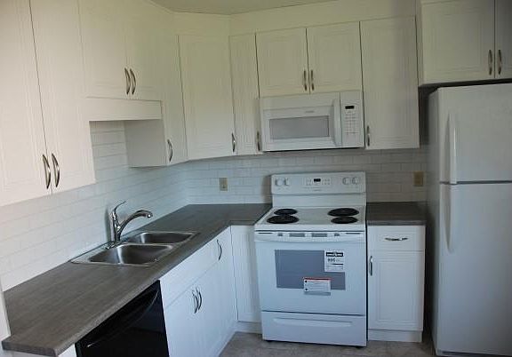 2nd image of 6011 174th St NW