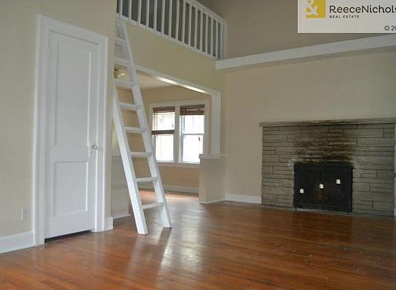 5th image of 7227 Main St