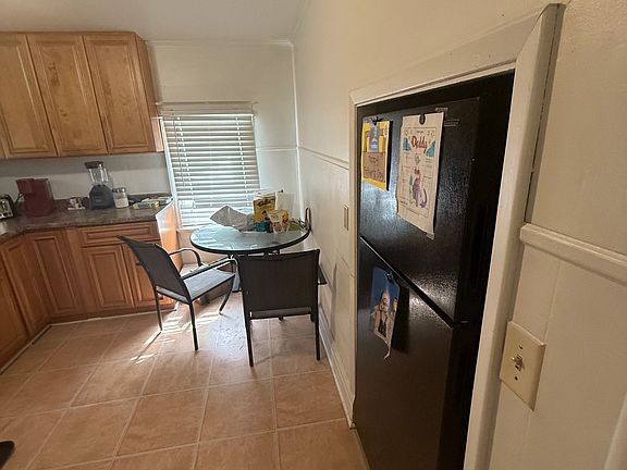 4th image of 69 Scottsville Rd #2