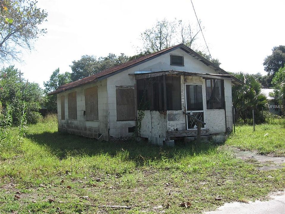 1st image of 202 Jackson St