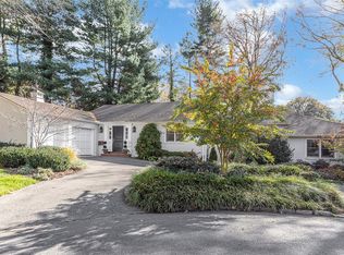 5 Crampton Rd, Bronxville, NY 10708