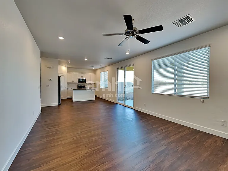 6621 S 42nd Ln — Photo 6