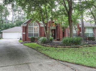 55 N Old Cedar Cir, Spring, TX 77382