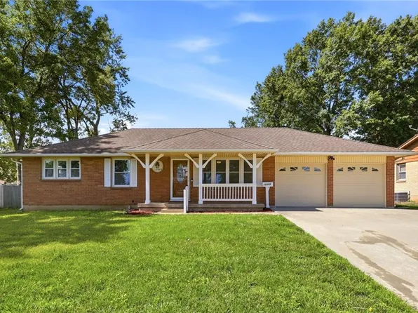 15309 E 42nd Ter S, Independence, MO 64055