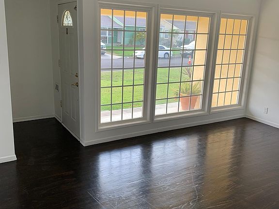5th image of 13939 Mystic St