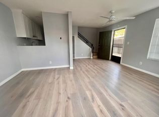 3901 E 11th St, Long Beach, CA 90804
