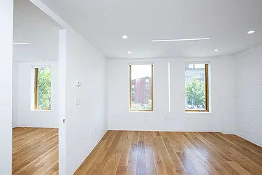 Rented by Solace SMC Inc