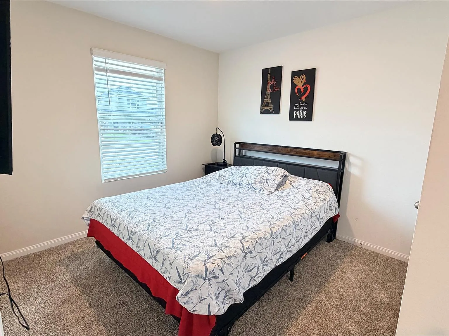 2 bed, 2.0 bath, 879 sqft, $1,550 — Photo 4