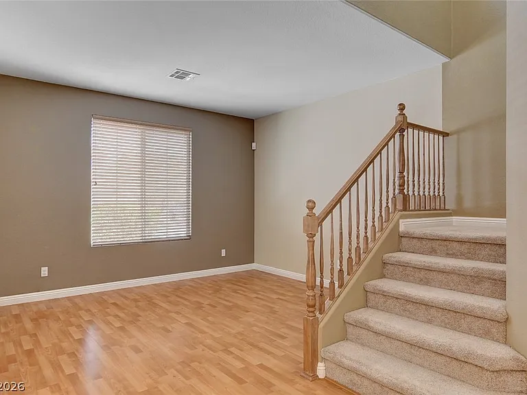 1005 Roaring River Ave — Photo 11