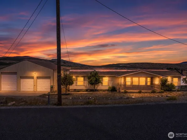 2251 Columbia Boulevard, Bridgeport, WA 98813