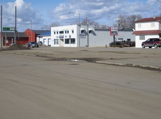 221 1st Ave N, Glasgow, MT 59230