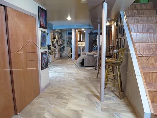 Sold by Serendipity Estates LLC | media 26