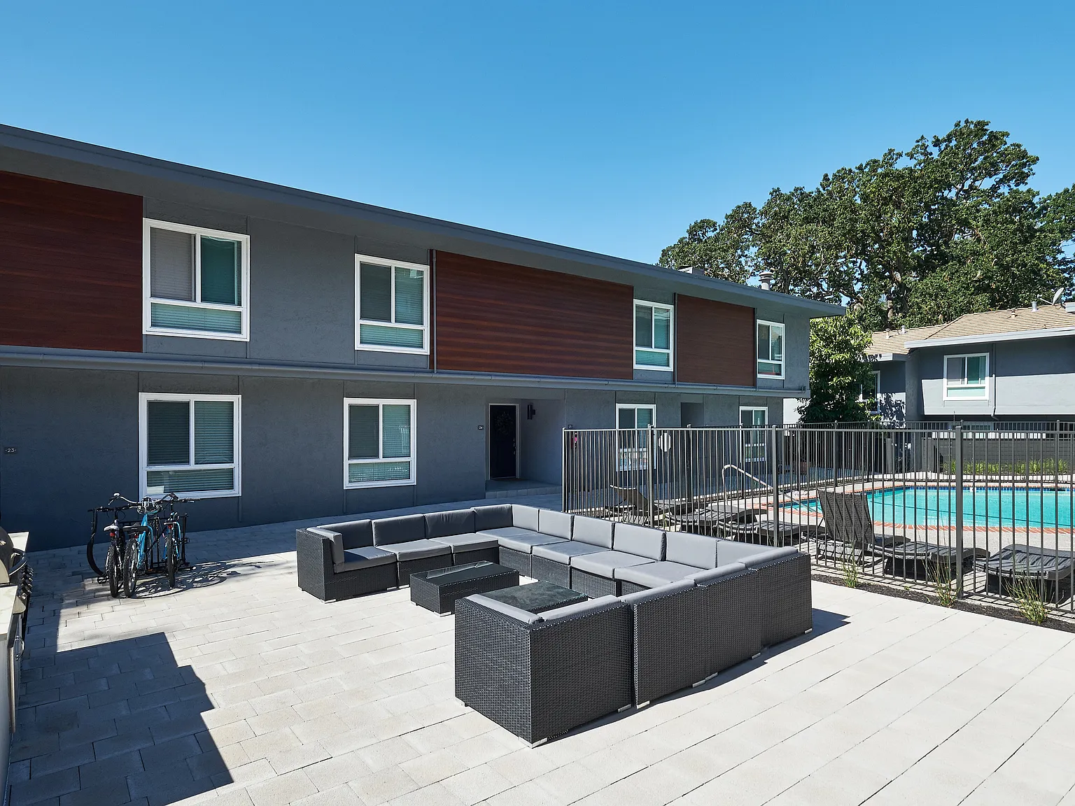 Ladera Apartments — Photo 2