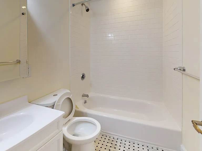 5 Chauncy St #5 — Photo 10