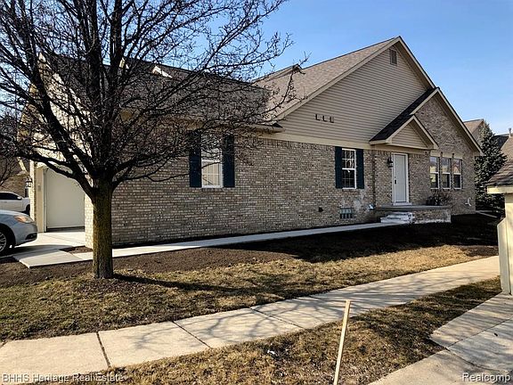 2nd image of 25339 Petros Dr