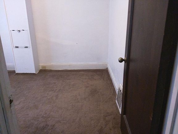 2nd image of 413 W Willcox Ave