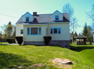 10 Baker Ave, Wynantskill, NY 12198