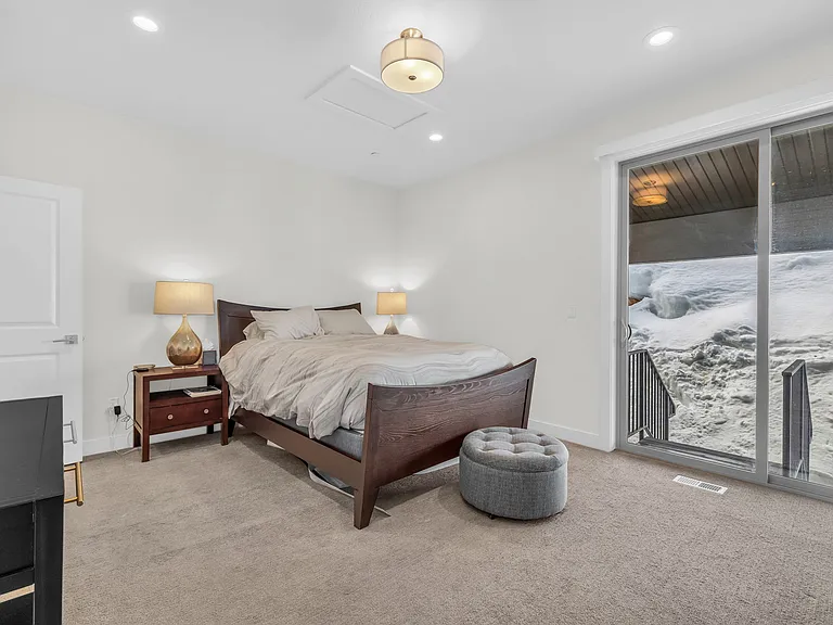 Property is Unfurnished. Photos for ideas only