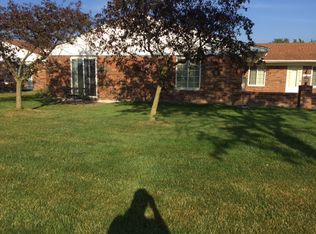 29519 Park Place Dr, Warren, MI 48093